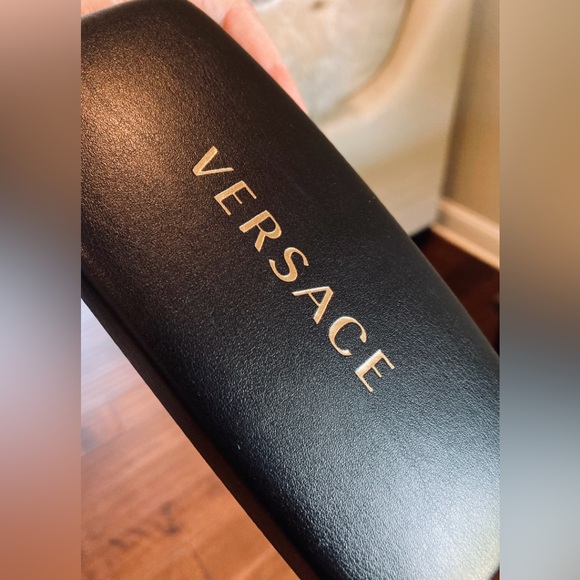 Versace Signature Medusa Coin Sunglasses with Case - Picture 14 of 15